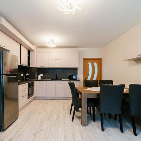 Апартамент За Гости Веси Burgas City Eksteriør billede