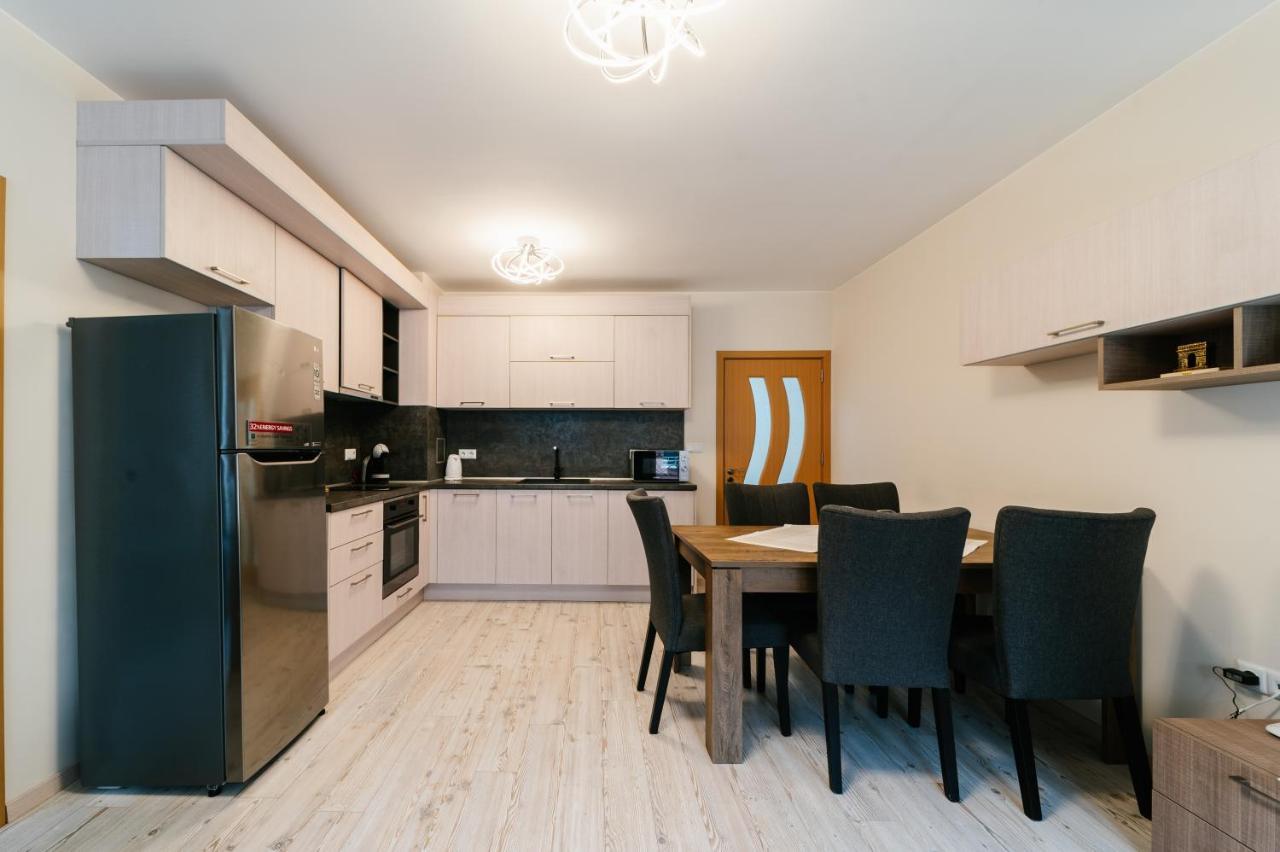 Апартамент За Гости Веси Burgas City Eksteriør billede
