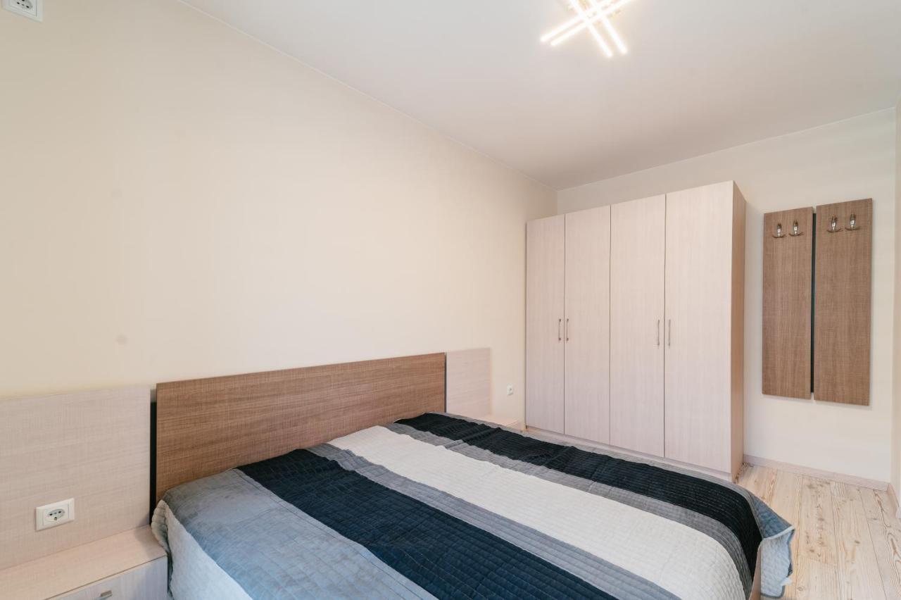 Апартамент За Гости Веси Burgas City Eksteriør billede