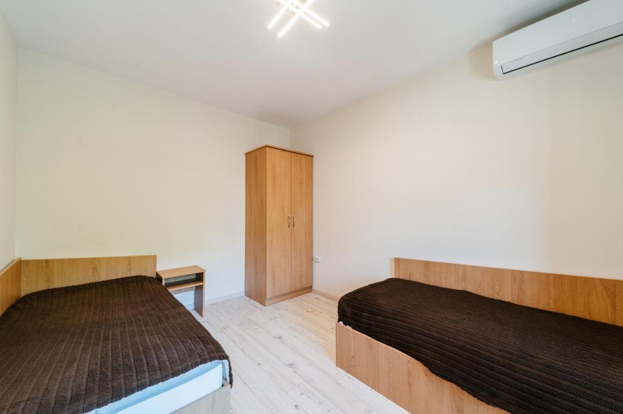 Апартамент За Гости Веси Burgas City Eksteriør billede